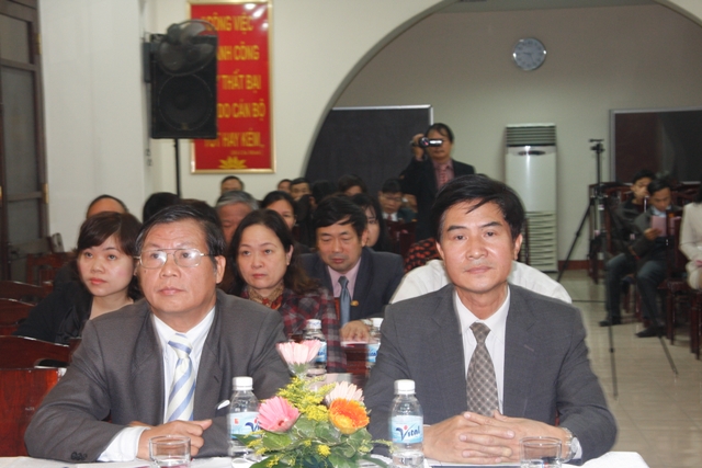 Đồng chí Lê Văn Long Phó Ban Tuyên giáo Đảng ủy Khối tham dự Hội nghị