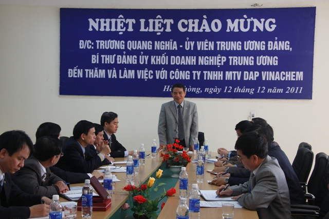 Đồng chí Bí thư Đảng ủy Khối phát biểu chỉ đạo