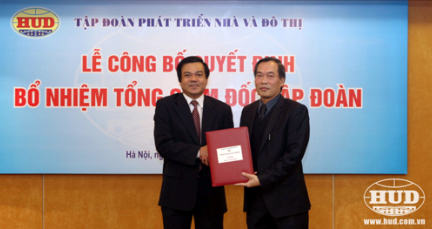 Đồng chí Nguyễn Đăng Nam  Bí thư Đảng ủy, Chủ tịch Tập đoàn và đồng chí Nghiêm Văn Bang  Tổng Giám đốc Tập đoàn Phát triển Nhà và Đô thị