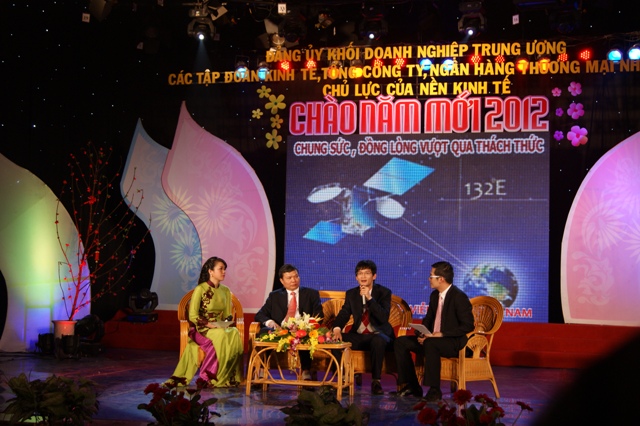 Giao lưu của Đồng chí Lê Văn Châu, Phó Bí thư Đảng ủy, Tổng Giám đốc Tập đoàn Sông Đà; Đồng chí Nguyễn Xuân Cường, Phó Bí thư Đảng ủy, Tổng Giám đốc Tổng Công ty Truyền thông đa phương tiện VTC