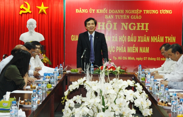 Đồng chí Trần Thanh Khê, Ủy viên Ban Thường vụ, Trưởng Ban Tuyên giáo Đảng ủy Khối chủ trì Hội nghị.