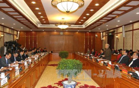 Bộ Chính trị làm việc với Ban Thường vụ Thành ủy Cần Thơ. Ảnh: TTXVN