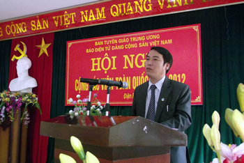 Đồng chí Nguyễn Công Dũng - Phó Tổng Biên tập Thường trực Báo điện tử ĐCSVN  phát biểu tại Hội nghị