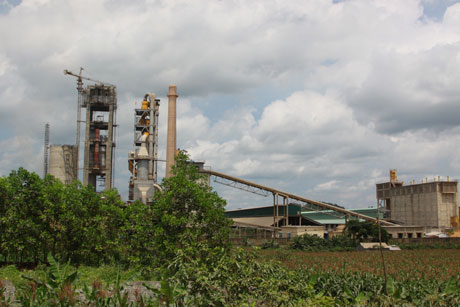 Xi măng La Hiên câu chuyện cũ, cái nhìn mới