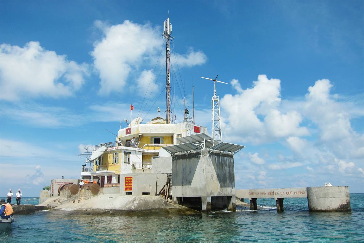 Đảo Đá Lát. Ảnh: B.T