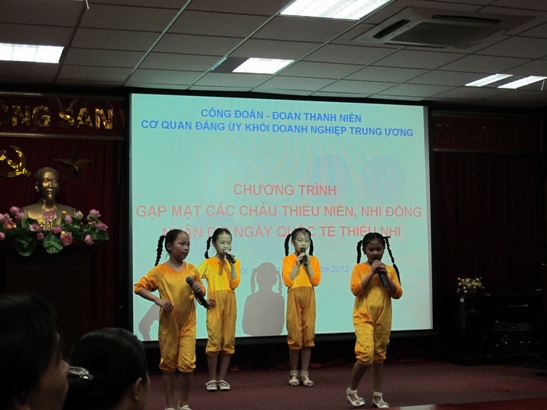 Liên hoan văn nghệ nhân ngày Quốc tế thiếu nhi 1/6