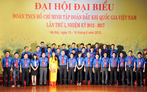  Ban Chấp hành PVN khóa mới ra mắt đại hội – Ảnh: PC