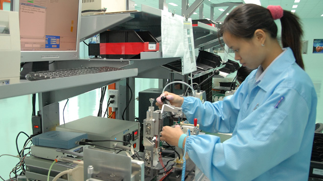 Theo GS.TS Trần Văn Thọ, cần thực hiện cuộc cách mạng về giáo dục đạo học để nâng cao chất lượng nguồn nhân lực phục vụ phát triển nền kinh tế tri thức - Ảnh: THANH ĐẠM