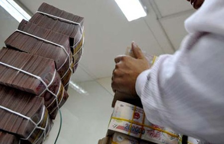 Các tổ chức tín dụng này được giao thực hiện chính sách cho vay hỗ trợ lãi suất nhằm tổn thất sau thu hoạch đối với nông sản, thủy sản