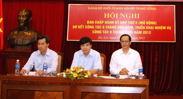 Đồng chí Bí thư và các Phó Bí thư chủ trì Hội nghị Ban Chấp hành Đảng bộ Khối DNTW triển khai nhiệm vụ công tác 6 tháng cuối năm