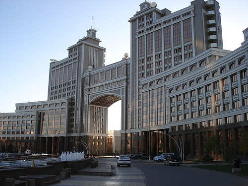 Chuyến thăm của Chủ tịch nước Trương Tấn Sang lần này nhằm khẳng định tin thần đề cao và mong muốn không ngừng tăng cường quan hệ hữu nghị truyền thống và hợp tác nhiều mặt với Kazakhstan