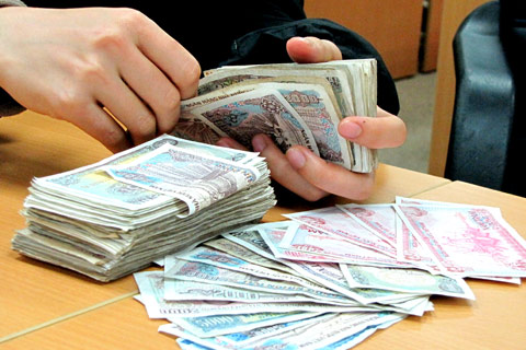 Tiền sau khi đã tiêu hủy thành phế liệu phải bảm đảm không thể khôi phục để sử dụng lại như tiền.