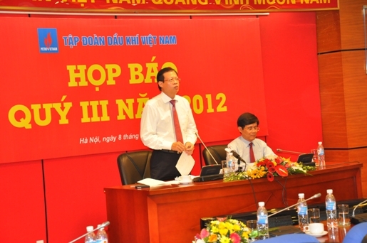 Chủ tịch HĐTV PVN Phùng Đình Thực trả lời báo chí