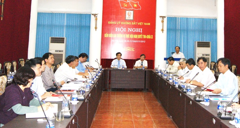 Các đại biểu dự Hội nghị.