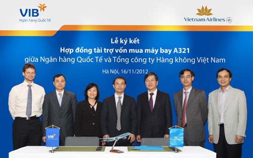 Đây là khoản vay thương mại dài hạn đầu tiên giữa Vietnam Airlines với VIB