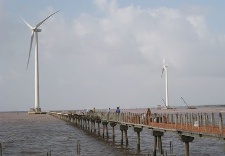 Những cột điện gió nơi cực Nam Tổ quốc.