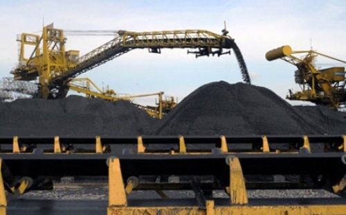 Theo kế hoạch năm 2013, TKV đưa ra 2 phương án tiêu thụ trong năm là 43 triệu tấn hoặc 41,5 triệu tấn, sản xuất 46 triệu tấn hoặc 43 triệu tấn than