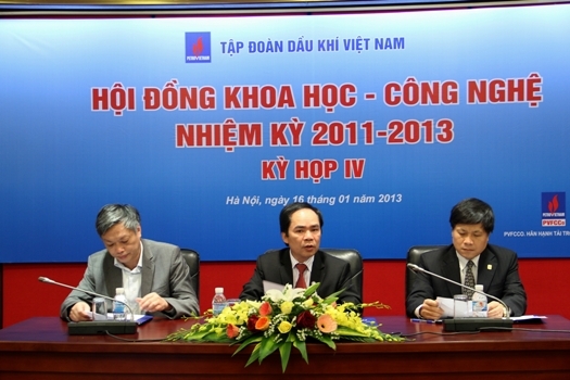 Đoàn chủ tịch chủ trì kỳ họp