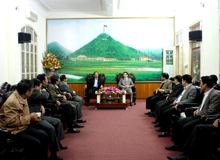 Bí thư Tỉnh ủy Triệu Tài Vinh tiếp và làm việc với Đoàn công tác Tập đoàn CNCS Việt Nam.