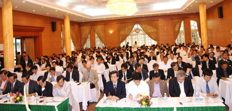 Các đại biểu dự Hội nghị.