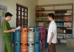 Cần tăng cường kiểm tra, quản lý việc sản xuất, kinh doanh, sử dụng hóa chất của các tổ chức, cá nhân