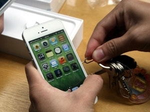 VinaPhone khẳng định không có chuyện Sim của nhà mạng này bị nhập lậu. (Ảnh minh họa. TH/Vietnam+)