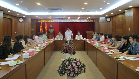 Đồng chí Bùi Văn Cường - Ủy viên dự khuyết BCH Trung ương Đảng, Bí thư Đảng ủy Khối Doanh nghiệp Trung ương phát biểu chỉ đạo tại buổi làm việc