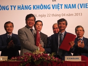 Lãnh đạo hai bên ký kết