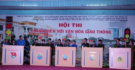 Các Đội tham gia Hội thi “Ngày hội Thanh niên với văn hóa giao thông”
