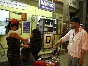 Bộ Công Thương cho biết, đang hoàn chỉnh dự thảo lần 5 về kinh doanh xăng dầu nhằm thay thế Nghị định số 84-2009/NĐ-CP đã không còn phù hợp với tình hình hiện nay.