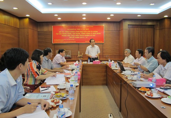 PGS.TS. Vũ Văn Phúc – Chủ tịch Hội đồng phát biểu kết luận đề tài