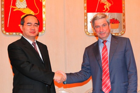 Phó Thủ tướng Nguyễn Thiện Nhân và Phó Chủ tịch thứ nhất Duma Quốc gia Nga Melnicov.