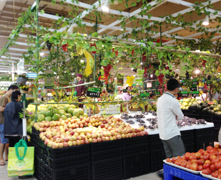 Cần chủ động điều chỉnh kịp thời giá các mặt hàng cơ bản và dịch vụ công để kiềm chế lạm phát