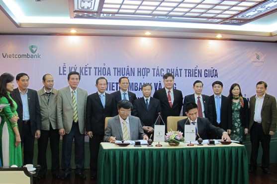 Ký kết Hợp đồng tín đầu tư cho Dự án xây dựng Nhà máy sản xuất gỗ MDF Quảng Trị