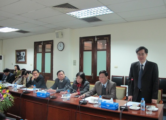 Đồng chí Nguyễn Quang Dương - Phó Bí thư Đảng ủy Khối phát biểu chỉ đạo tại Hội nghị