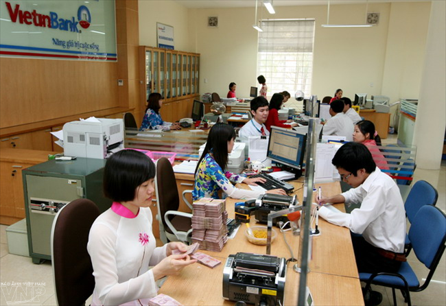 Giao dịch ngân hàng tại VietinBank