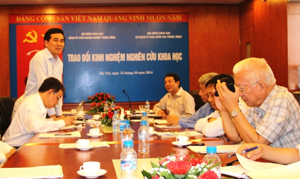 Đồng chí Trần Thanh Khê, Ủy viên Ban Thường vụ, Trưởng Ban Tuyên giáo Đảng ủy Khối chủ trì Hội nghị.