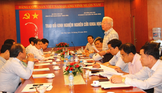 GS.TSKH Phạm Mạnh Hùng