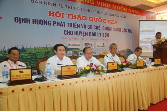 Các đại biểu tham dự Hội thảo