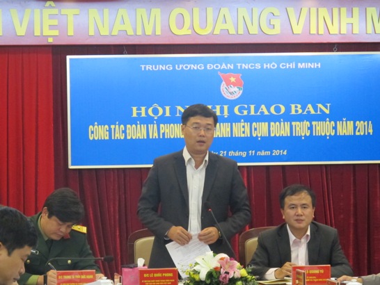 Đồng chí Lê Quốc Phong - Bí thư Trung ương Đoàn  ghi nhận những kết quả đạt được của tuổi trẻ trong Cụm trong thời gian qua