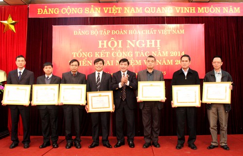 Các tập thể và cá nhân được nhận Bằng khen của Đảng ủy Khối doanh nghiệp Trung ương