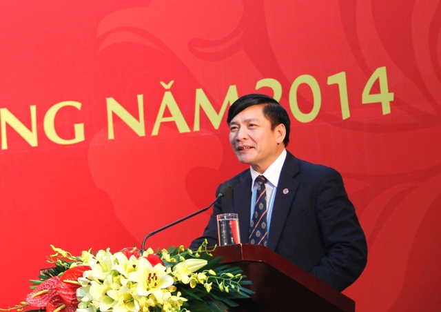 Đồng chí Bùi Văn Cường, Ủy viên dự khuyết Trung ương Đảng, Bí thư Đảng ủy Khối DNTW  phát biểu chỉ đạo tại Hội nghị.