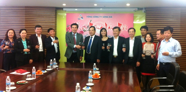 Tại Tổng công ty Sông Đà.