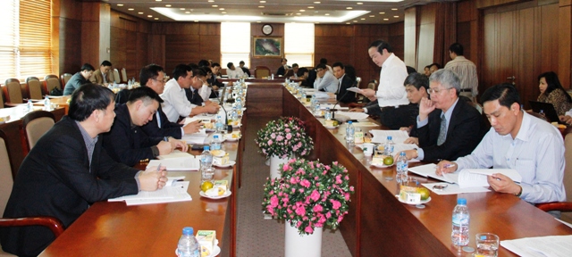 Đại biểu đóng góp ý kiến tại Hội nghị.