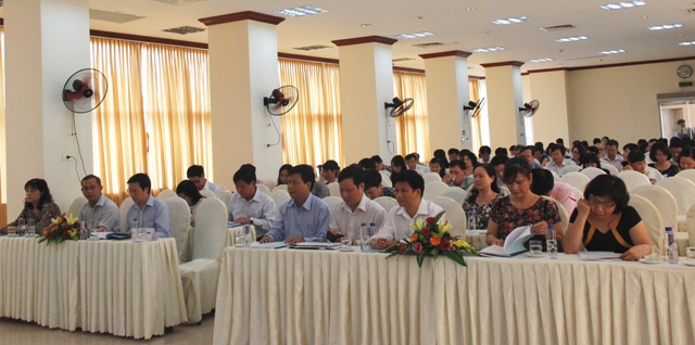 Các đại biểu dự Hội nghị.