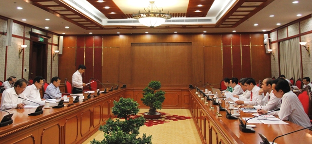 Quang cảnh buổi làm việc.