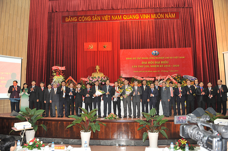 Ra mắt Ban Chấp hành Đảng bộ nhiệm kỳ 2015 - 2020