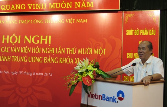 đồng chí Nguyễn Đức Hà - Vụ trưởng, Ban Tổ chức Trung ương đã quán triệt Nghị quyết Trung ương 11