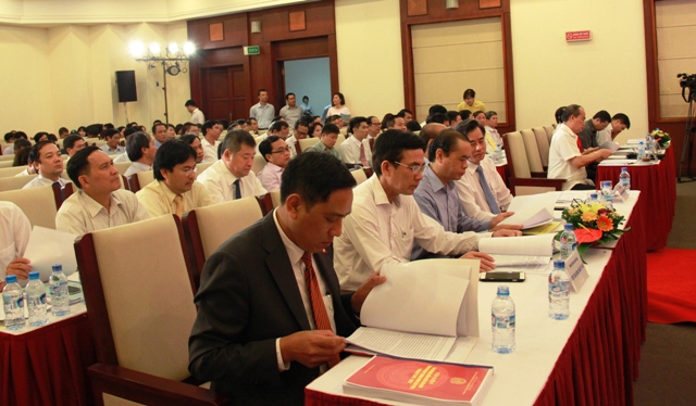 Các đại biểu dự Hội nghị.