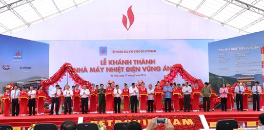 Cắt băng khánh thành Nhà máy Nhiệt điện Vũng Áng 1